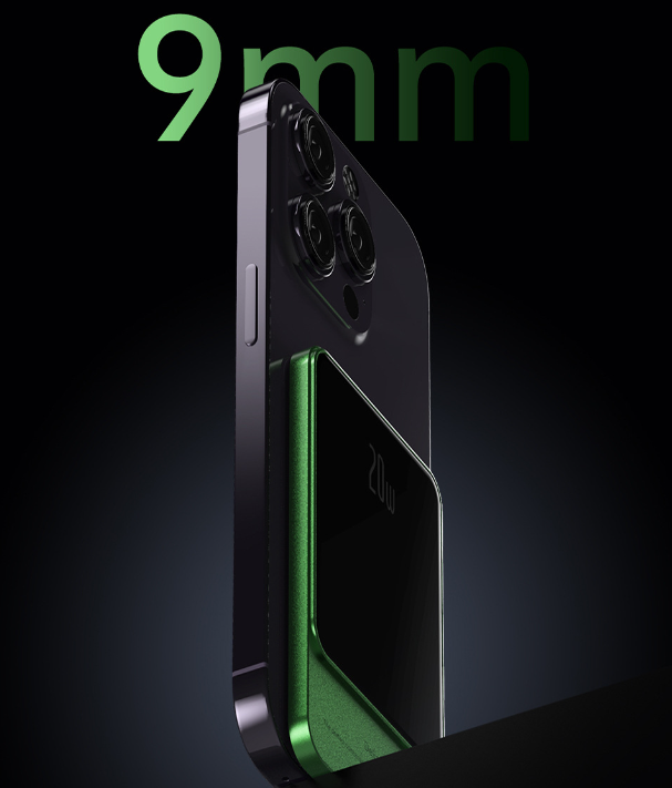 Magnetic charging treasure wireless fast charging