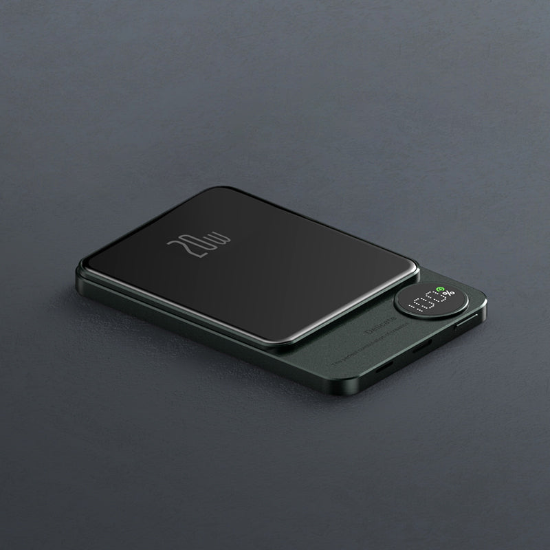 Magnetic charging treasure wireless fast charging